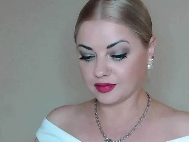 Live sex webcam photo for JewellFairy #273941876