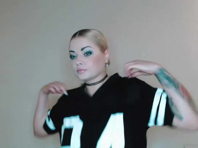 Live sex webcam photo for JewellFairy #274206055