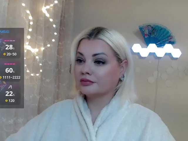 Live sex webcam photo for JewellFairy #292339343