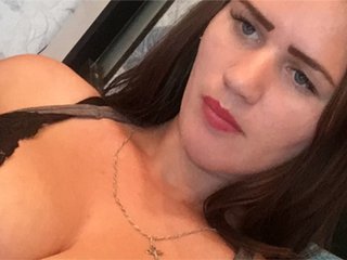 Live sex webcam photo for JeyLady #176106807