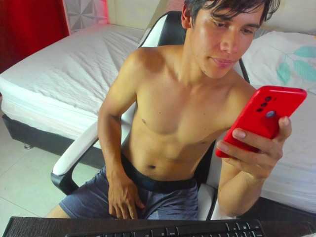 Live sex webcam photo for JeydeandEvaTurnet #276503794