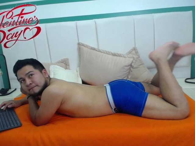 Live sex webcam photo for Jhange- #276193145