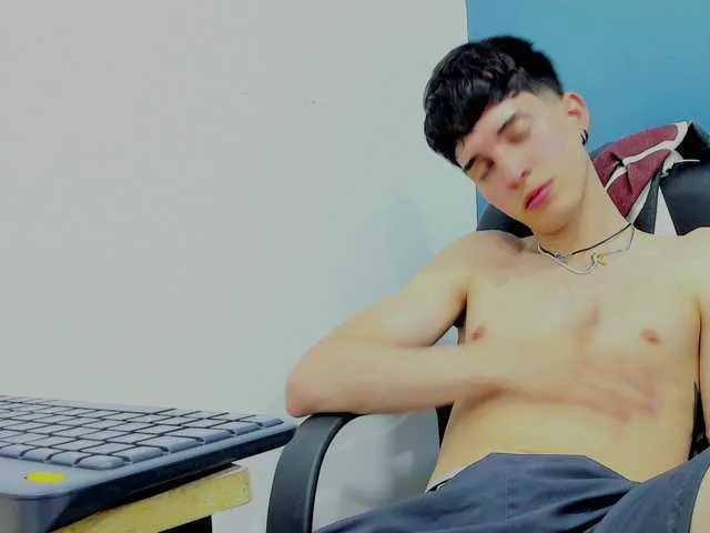 Live sex webcam photo for Jheampiero #292482531