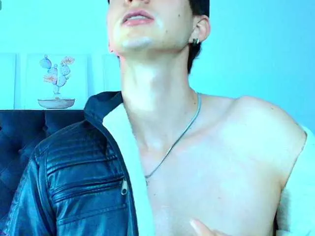 Live sex webcam photo for Jheampiero #293241656