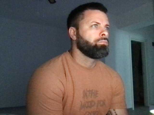 Live sex webcam photo for JhonnySparks #275433291