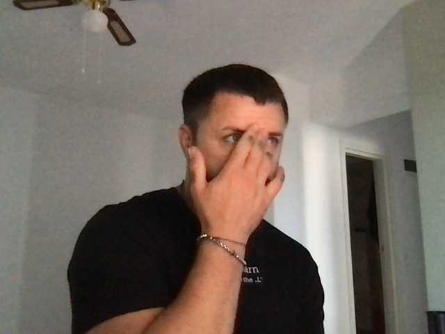 Live sex webcam photo for JhonnySparks #275473165