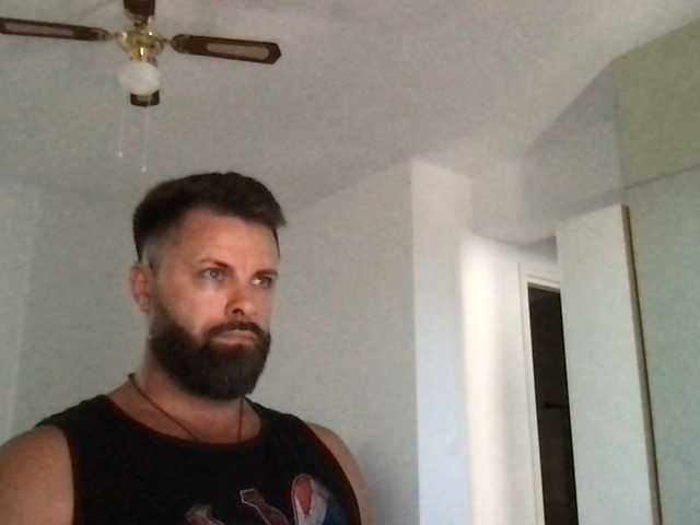 Live sex webcam photo for JhonnySparks #275696775