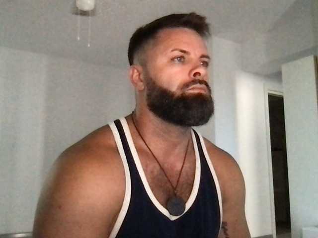 Live sex webcam photo for JhonnySparks #275838206