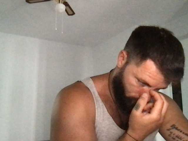 Live sex webcam photo for JhonnySparks #275947199