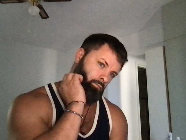 Live sex webcam photo for JhonnySparks #276010025