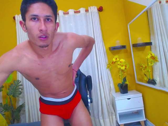 Live sex webcam photo for Jhozar #275882044