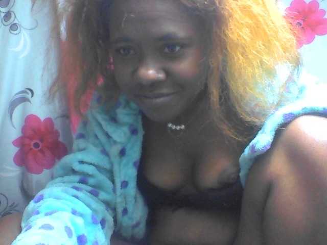 Live sex webcam photo for Jianah #278120484