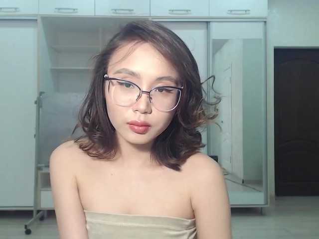 Live sex webcam photo for JiinAae #274007800