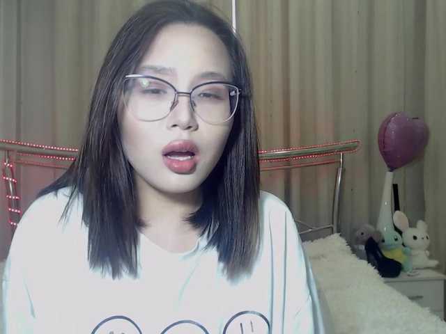 Live sex webcam photo for JiinAae #274275289