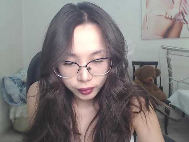 Live sex webcam photo for JiinAae #275486665