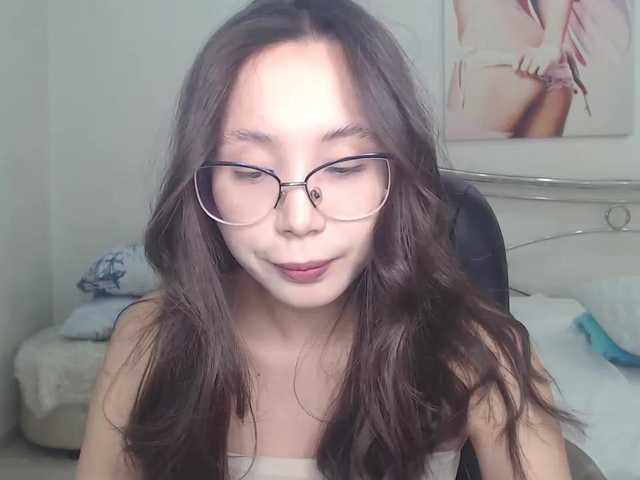 Live sex webcam photo for JiinAae #275939038