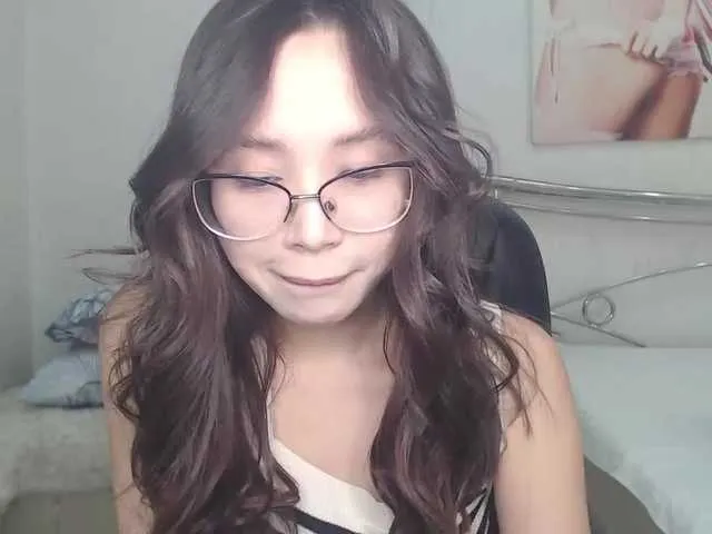 Live sex webcam photo for JiinAae #275956434