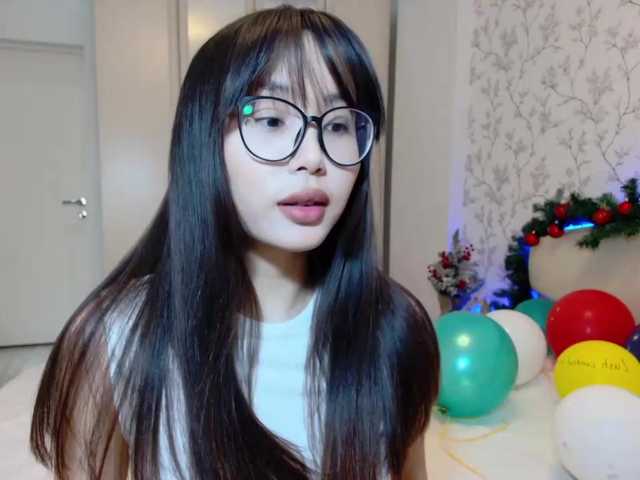 Live sex webcam photo for JiinAae #277025531