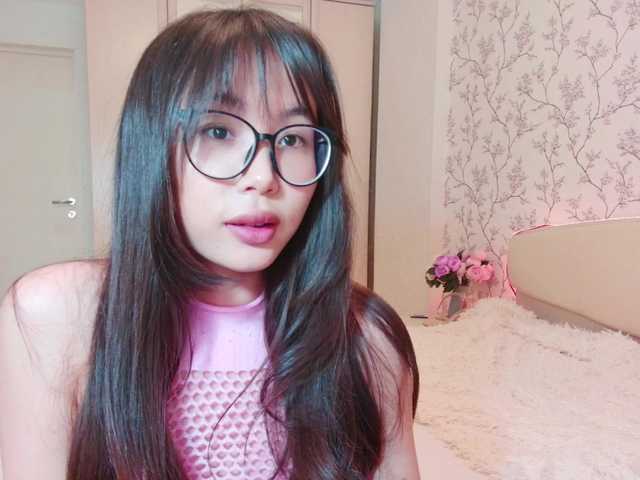 Live sex webcam photo for JiinAae #277587215