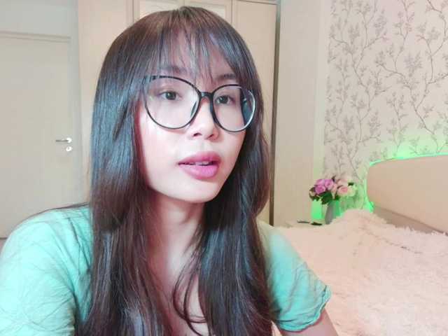 Live sex webcam photo for JiinAae #277593746