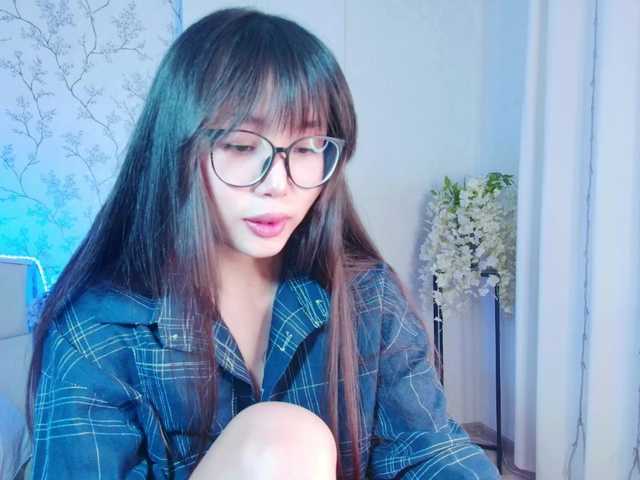Live sex webcam photo for JiinAae #277775537
