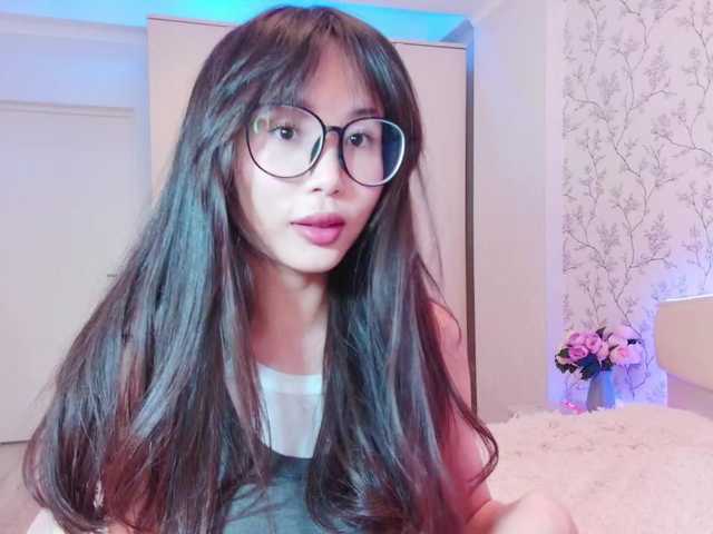 Live sex webcam photo for JiinAae #277938586