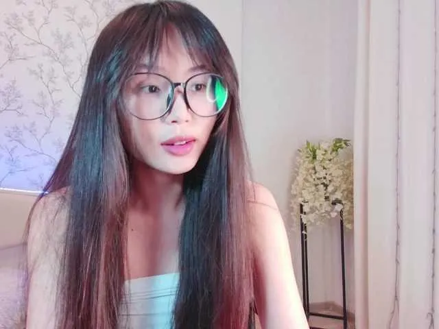 Live sex webcam photo for JiinAae #277963734