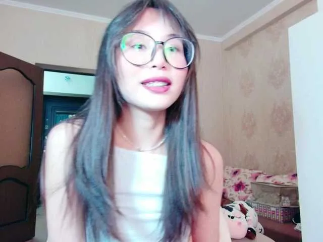 Live sex webcam photo for JiinAae #278257763