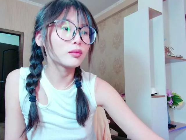 Live sex webcam photo for JiinAae #278296561