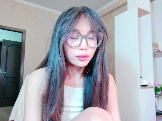 Live sex webcam photo for JiinAae #288485340