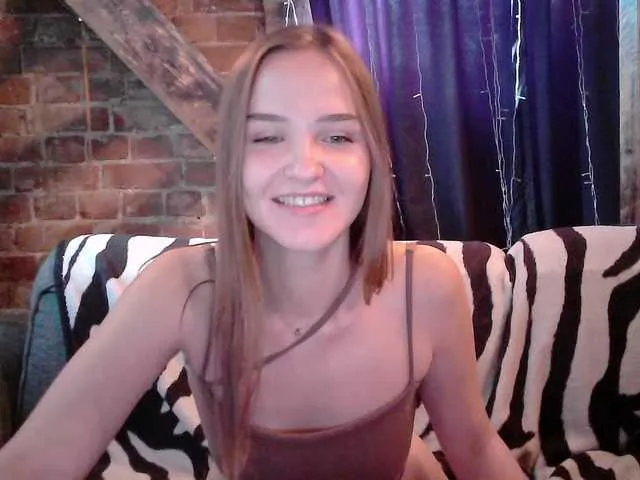 Live sex webcam photo for Jillian-Mel #291810101