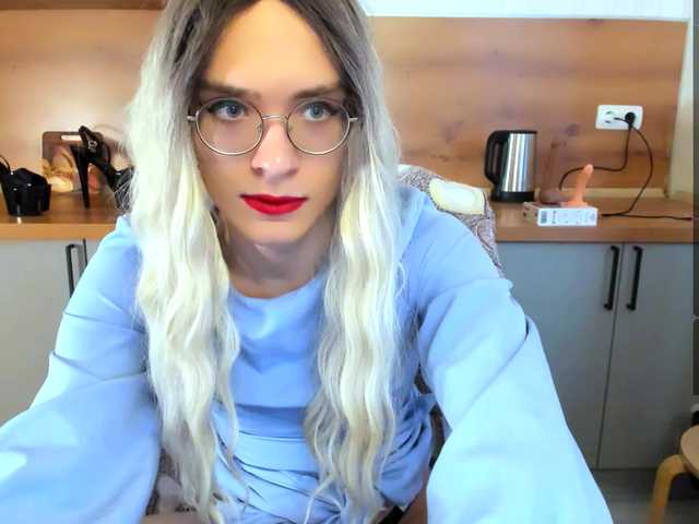 Live sex webcam photo for JimmyBearn #290674506