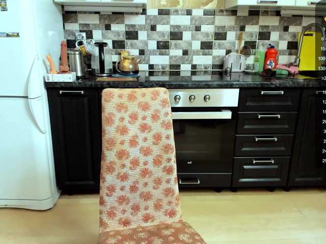 Live sex webcam photo for JimmyBearn #290884296