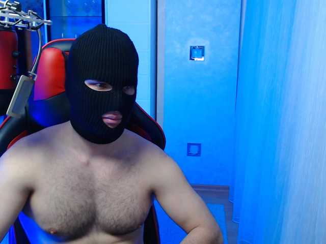 Live sex webcam photo for JimmyFoXL #277633193