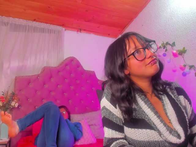 Live sex webcam photo for JinjerandJack #274091766