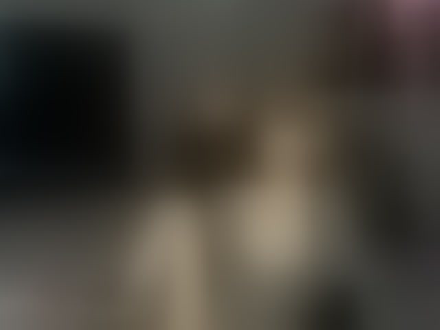 Live sex webcam photo for JinnyGold #294235416