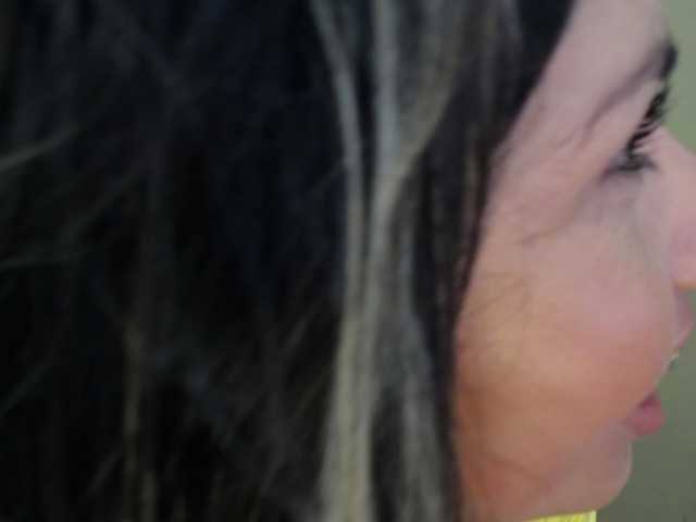 Live sex webcam photo for Jipsya #271697138