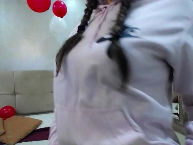 Live sex webcam photo for Jipsya #272463894