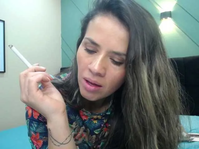 Live sex webcam photo for Jipsya #272707105