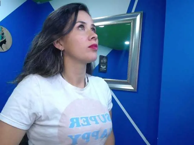 Live sex webcam photo for Jipsya #273896000