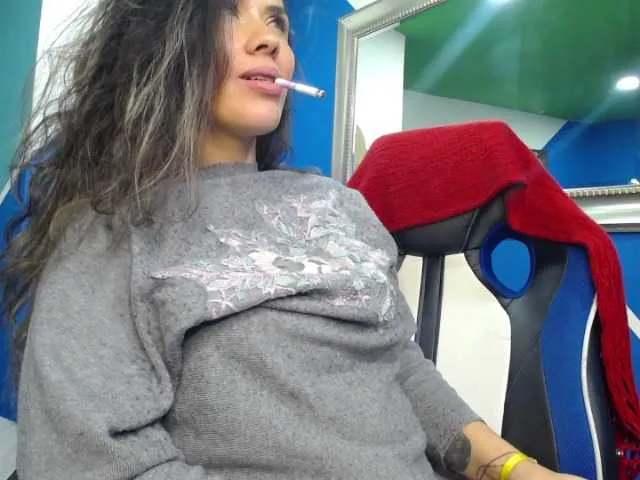 Live sex webcam photo for Jipsya #274471088