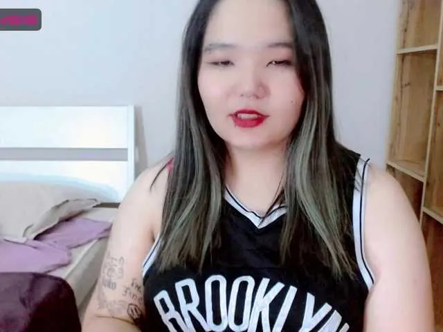 Live sex webcam photo for Jisoo20 #275740897