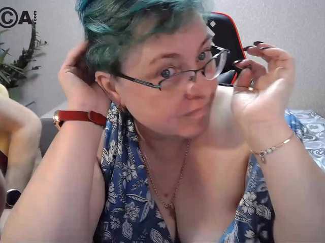 Live sex webcam photo for JoAndNeighbour #276508004