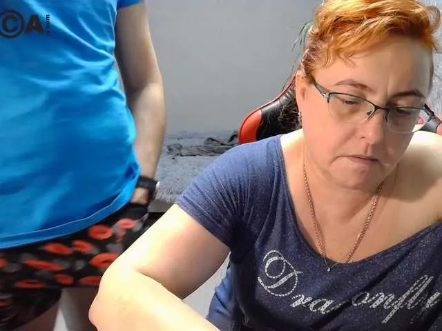 Live sex webcam photo for JoAndNeighbour #276782700