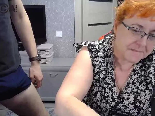 Live sex webcam photo for JoAndNeighbour #277034604