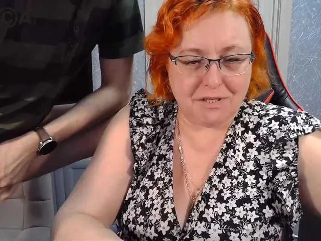 Live sex webcam photo for JoAndNeighbour #277172596