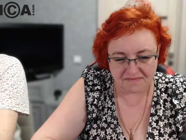 Live sex webcam photo for JoAndNeighbour #277537881