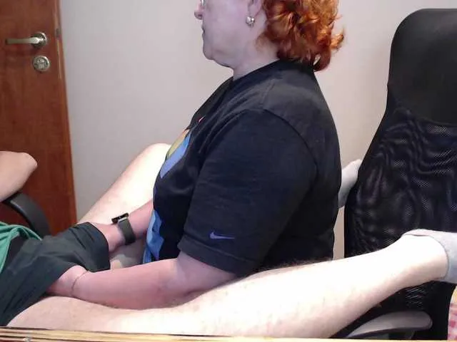 Live sex webcam photo for JoAndNeighbour #290127172