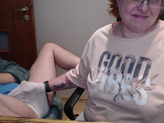 Live sex webcam photo for JoAndNeighbour #290501259