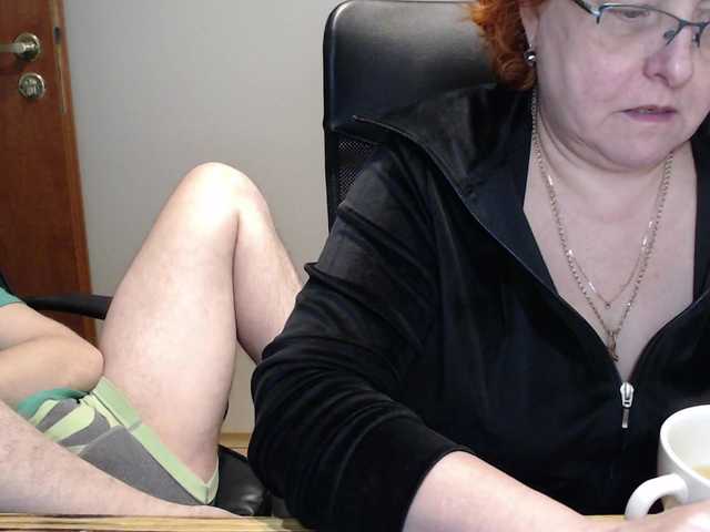 Live sex webcam photo for JoAndNeighbour #290562711